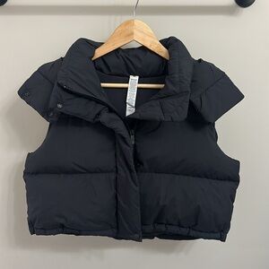 Lululemon Cropped puffer vest